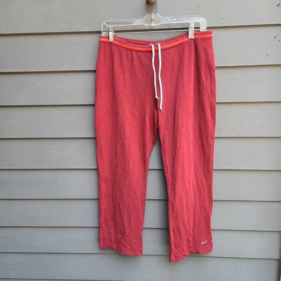 Nike Red Cotton Blend Cropped Work Out Pants size Large - Picture 8 of 8